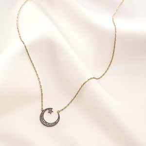 Stella & Dot Pavè Stone Crescent Necklace 🌙